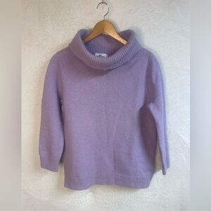Vineyard Vines Lavender Sweater
